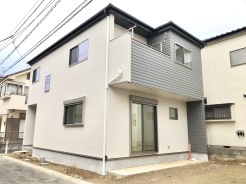 ウェブや資料からでは得られないヒントがたくさん見つかる完成物件です。
