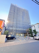 大袋駅徒歩3分の中古マンションです。
駅へのアクセスに優れ、日当たりも良好です。
現地のご見学や資金計画のご相談などもお任せください。