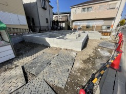 新しい暮らしが始まる、確かな基盤が形作られていく。