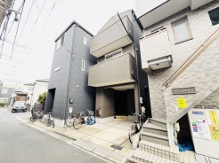 完成物件だから、引っ越したあとの配置や動線も分かりやすい。
