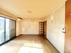 心地よい光が広がる、穏やかな空間。