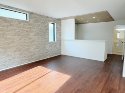 ゆとりある17帖のLDKです