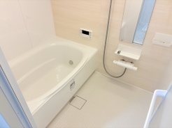 新規交換済み・1317サイズのユニットバスです。