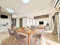 本画像はCGで作成しており、実際に現地に家具は置かれておりません。また、価格に家具は含まれておりません。
