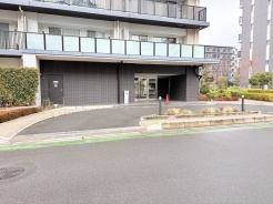 草加市松原２丁目