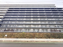 草加市松原２丁目