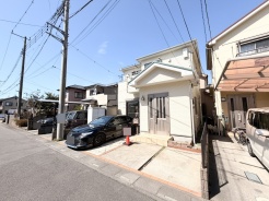 穏やかな街並みに調和する、心地よい暮らしが始まる場所。