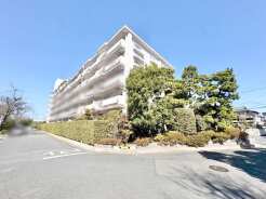 こちらのマンションは、全130戸のコミュニティです。
