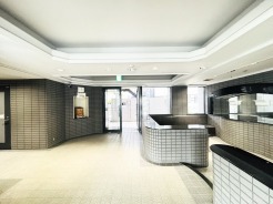 洗練されたデザインが、訪れる人を穏やかな気持ちで迎える空間。