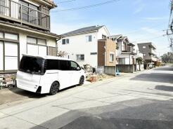 穏やかな日差しが心地よい、落ち着いた住環境が広がります