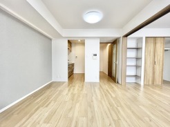 新しい暮らしが始まる、心地よい広がりを感じる空間。