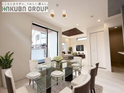 リビングとダイニングを分けた使い勝手のよいＬＤＫ。

※本画像はCGで作成しており、実際に現地に家具は置かれておりません。また、価格に家具は含まれておりません。

