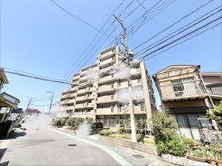 東武スカイツリーライン武里駅から徒歩７分の利便性です。