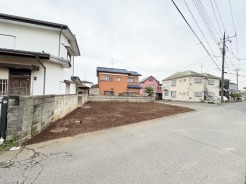 閑静な住宅地で、小さなお子様がいるご家族にも安心。

