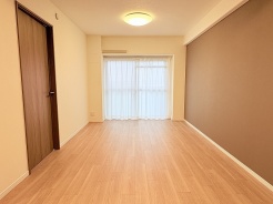 足立区鹿浜６丁目