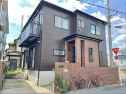 風通し・日当たりに優れる角地。開放感をお楽しみください。
