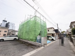 完成が楽しみな、静かな街並みに佇む空間。