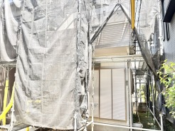 近代的で洗練された外観は、時を経ても色褪せない美しさを放ちます。