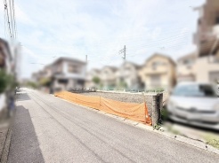落ち着いた住宅街に佇む、これからの暮らしを描く穏やかな広がりを感じる空間
