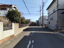 閑静な住宅地で、小さなお子様がいるご家族にも安心。
