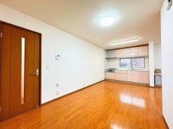 家族が自然に集りそうな広さが魅力のＬＤＫ。
