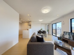 リビングダイニング
