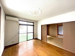 リビングダイニング
