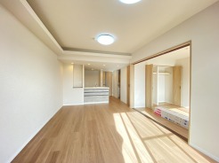 リビングダイニング
