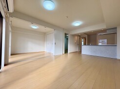 リビングダイニング
