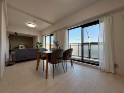 リビングダイニング
