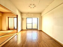 リビングダイニング
