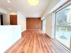 リビングダイニング
