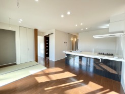 リビングダイニング
