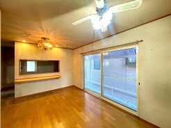 リビングダイニング
