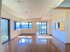 リビングダイニング
