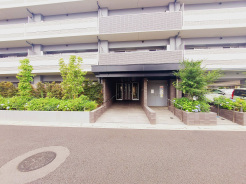 エントランス
