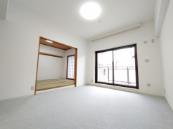 リビングダイニング