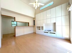 家族団らんの時間も増えそうな、くつろぎのＬＤＫ。
