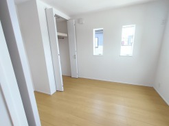 この部屋だれの部屋にしようかな、なんて会話を現地で楽しんでください。
