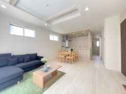 快適性とゆとりをデザインしたリビングは、広々した17帖。
