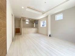 南向きのＬＤＫ、 日当たりにこだわった住宅がここに。
