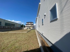 鴻巣市小松１丁目