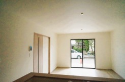 B号棟 ご家族みんながゆったりくつろげる広々リビング。
