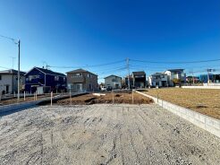 基礎から完成済みの住まいまで、各工程をご確認いただけます。
