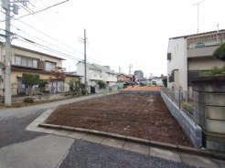 風通し・日当たりに優れる角地。開放感をお楽しみください。
