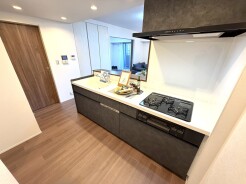 ３つの熱源で、お料理も捗りそうなガスコンロ。