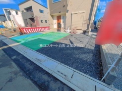 鴻巣市小松１丁目