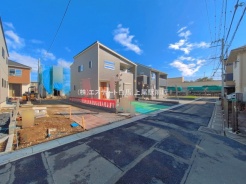 鴻巣市小松１丁目