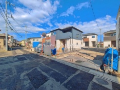 鴻巣市小松１丁目