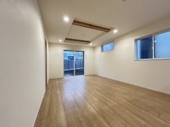 4号棟 開放感と採光にこだわった、17帖のＬＤＫ。
